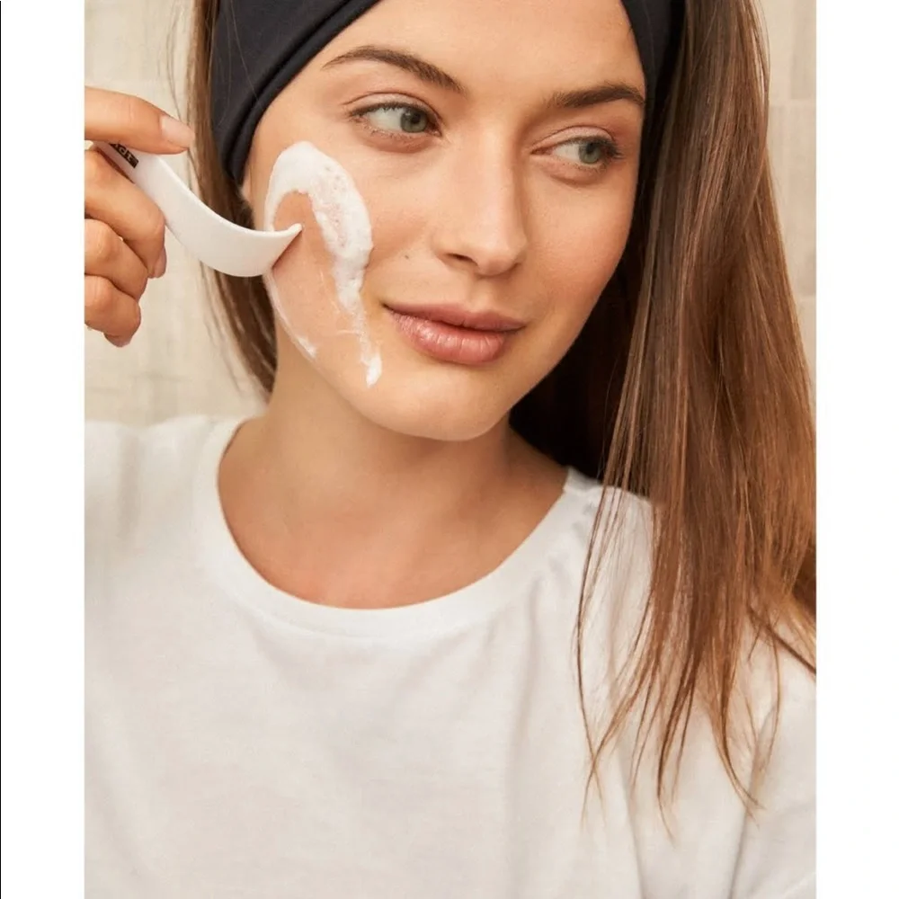 Dr Brandt Radiance Resurfacing Foam 1.7oz $72 NIB